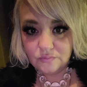 Meet your Posher, Shellie